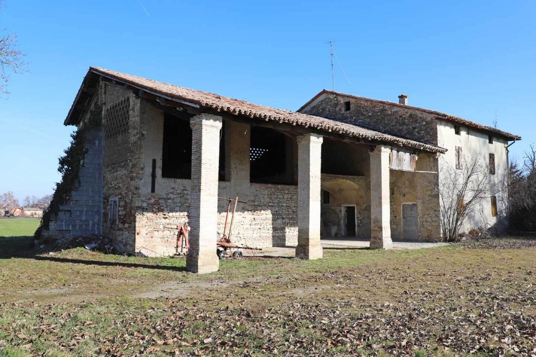 For sale cottage in quiet zone Felino Emilia-Romagna foto 2