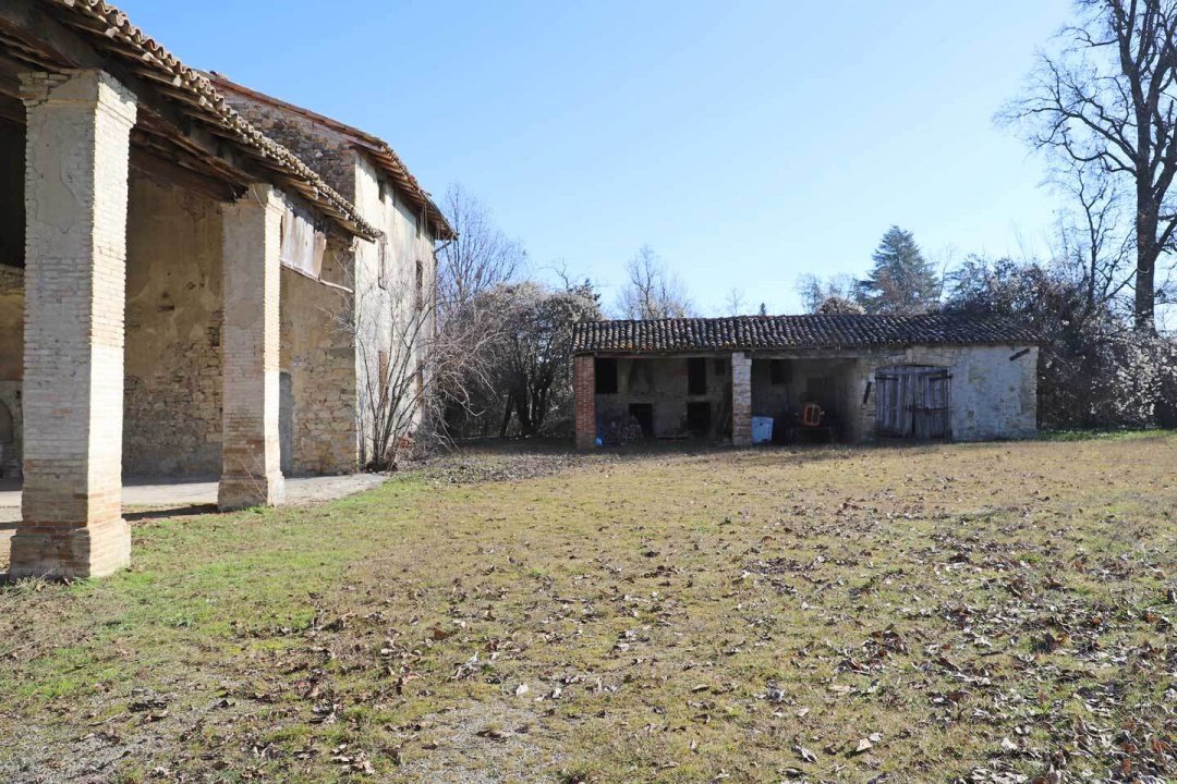 For sale cottage in quiet zone Felino Emilia-Romagna foto 5