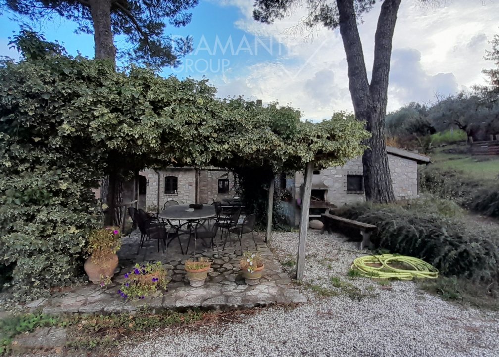 Zu verkaufen villa in berg Monte Castello di Vibio Umbria foto 31