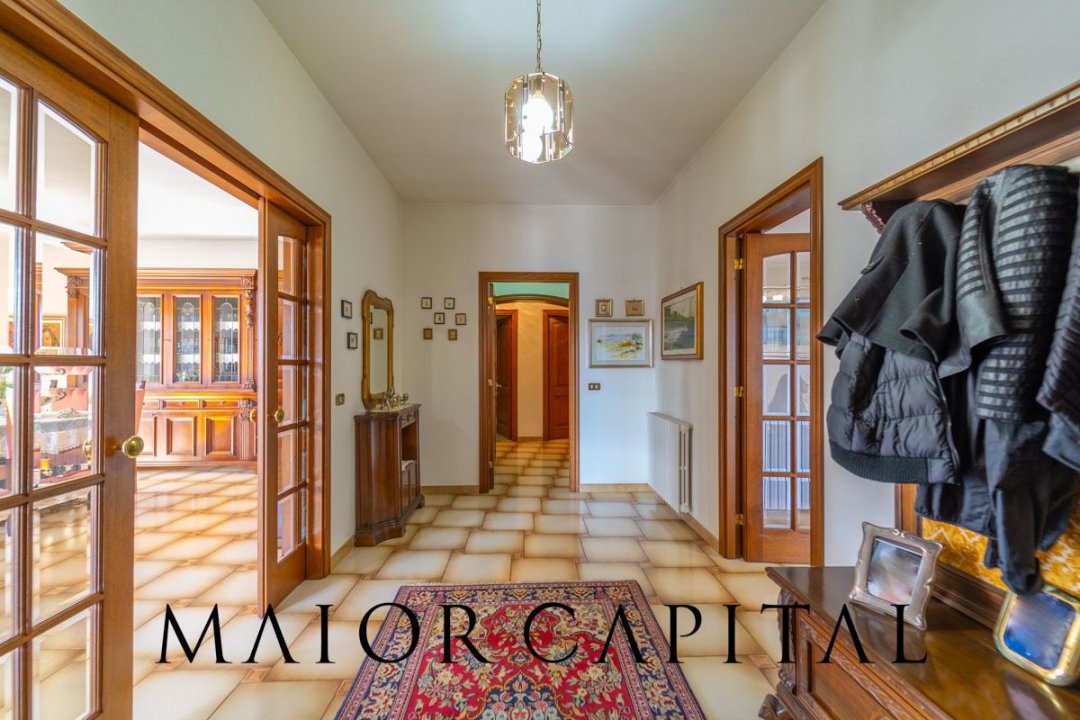 Zu verkaufen villa in stadt Olbia Sardegna foto 11