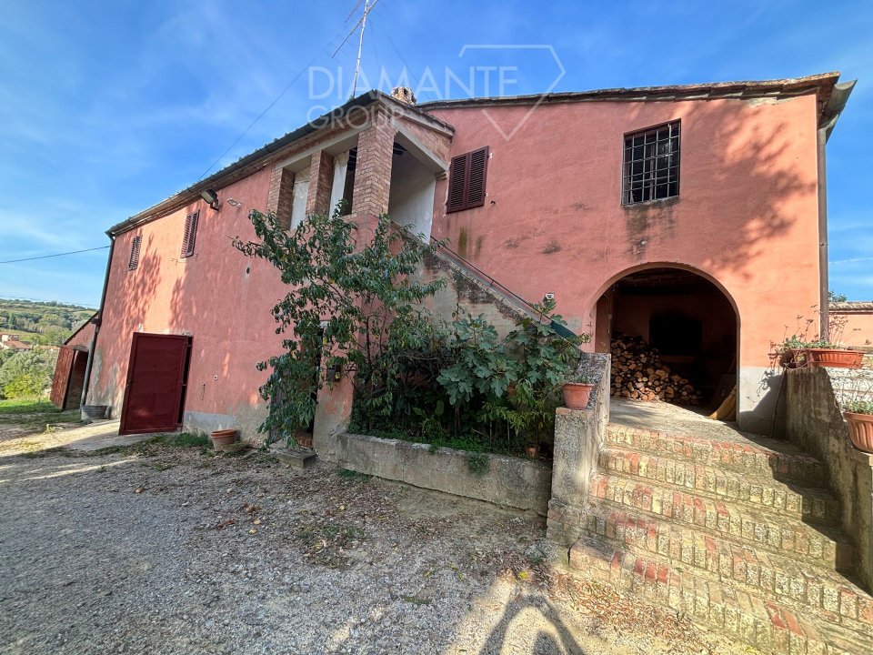 For sale cottage in quiet zone Montalcino Toscana foto 2