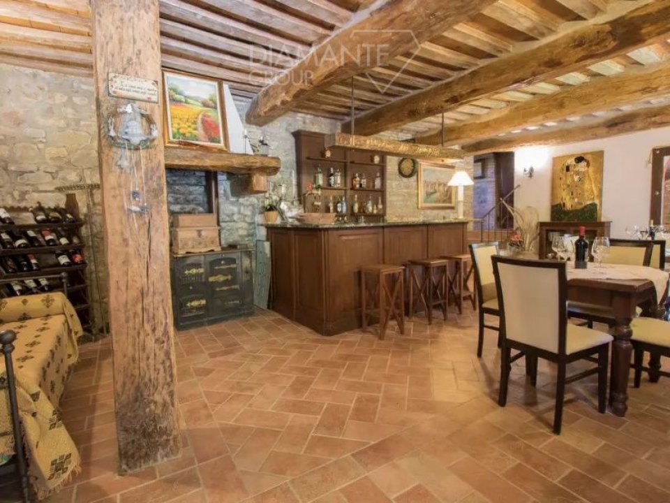 For sale cottage in quiet zone Gubbio Umbria foto 8