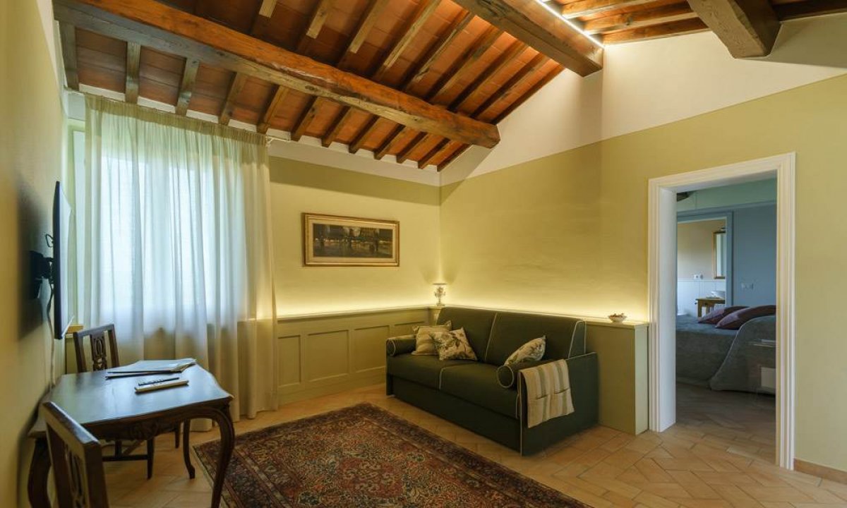 For sale cottage in quiet zone San Gimignano Toscana foto 20