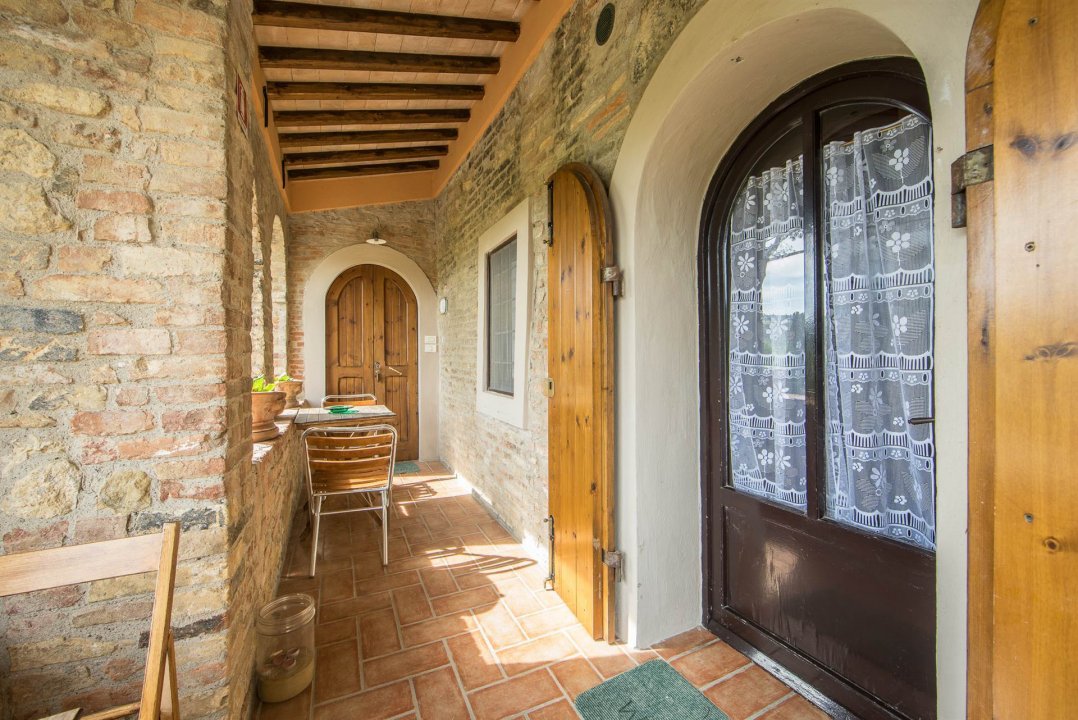 For sale cottage in quiet zone San Gimignano Toscana foto 16