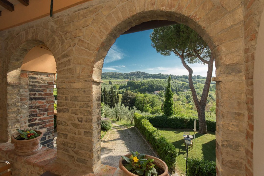 For sale cottage in quiet zone San Gimignano Toscana foto 17