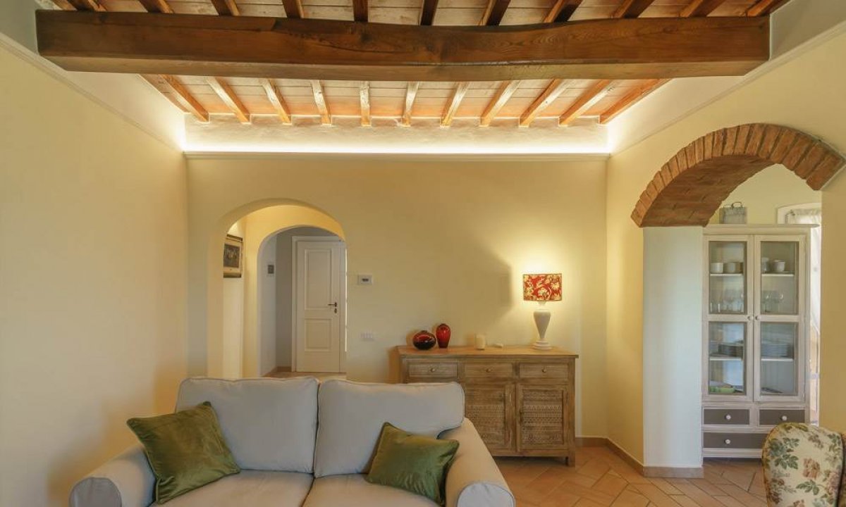 For sale cottage in quiet zone San Gimignano Toscana foto 19