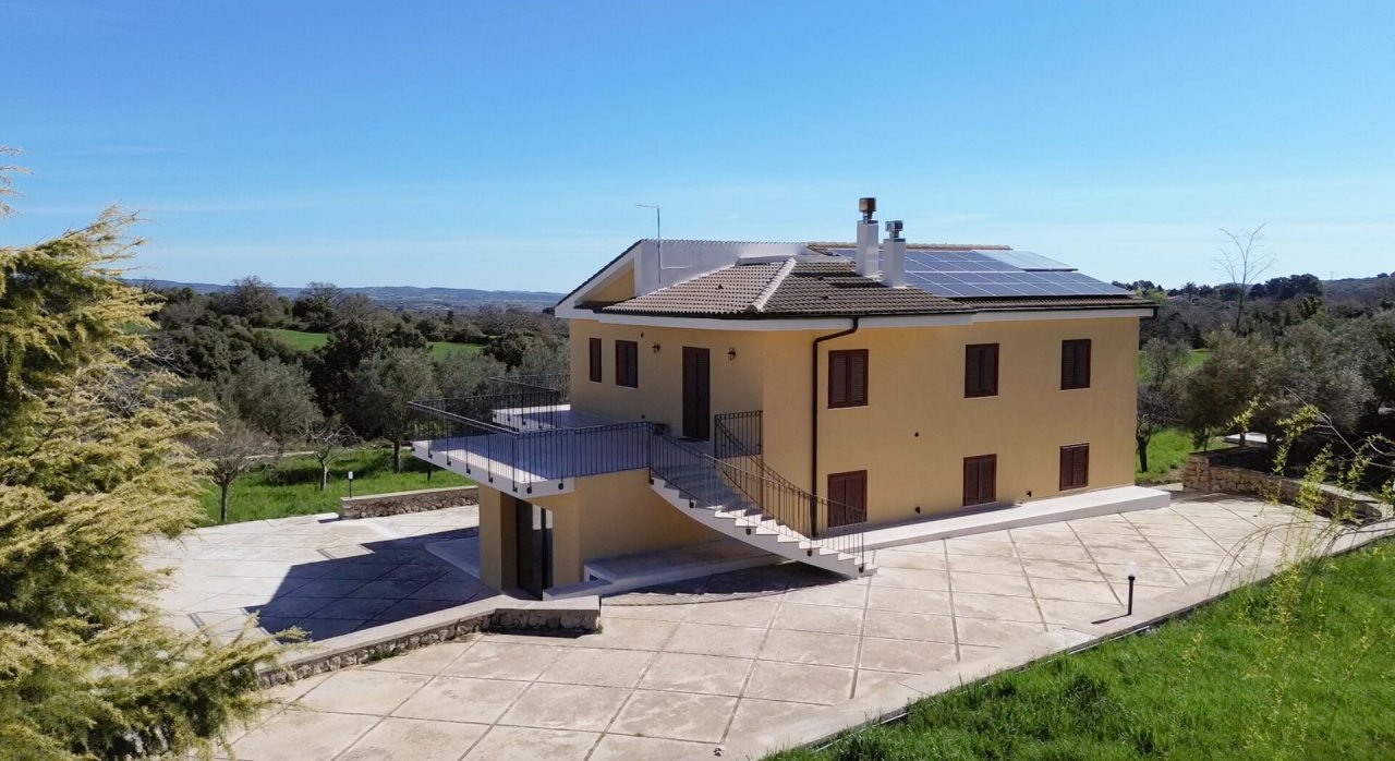 Se vende villa in montaña Palazzolo Acreide Sicilia foto 31