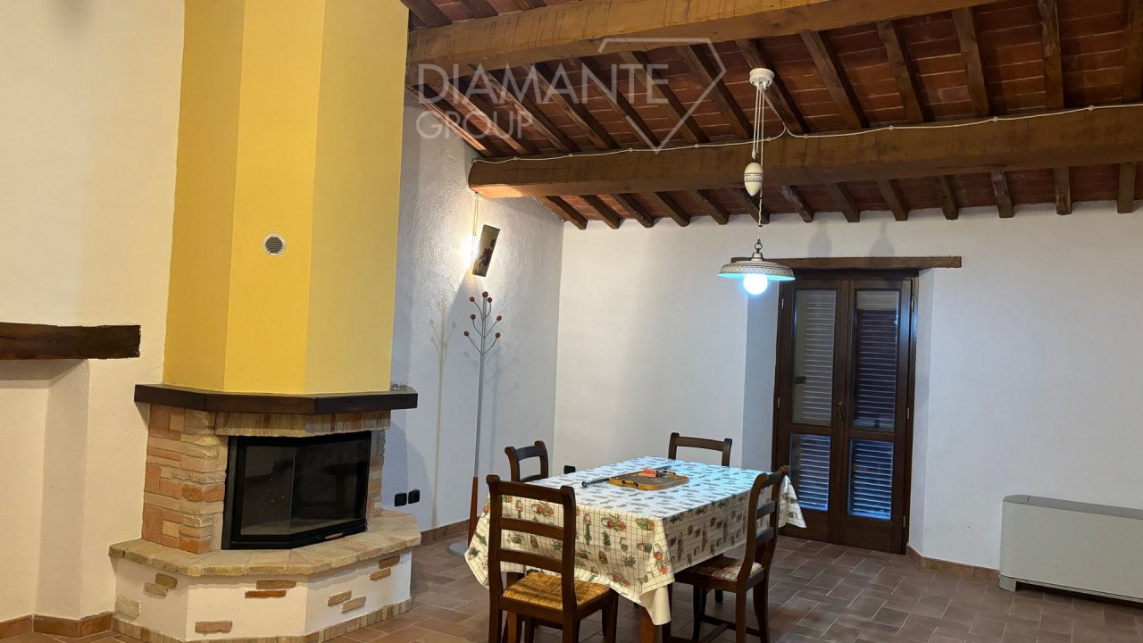 For sale cottage in quiet zone Castel Ritaldi Umbria foto 10