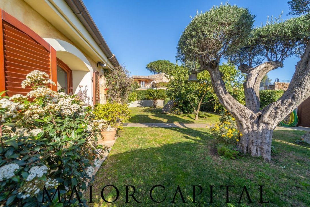 For sale villa by the sea Loiri Porto San Paolo Sardegna foto 6