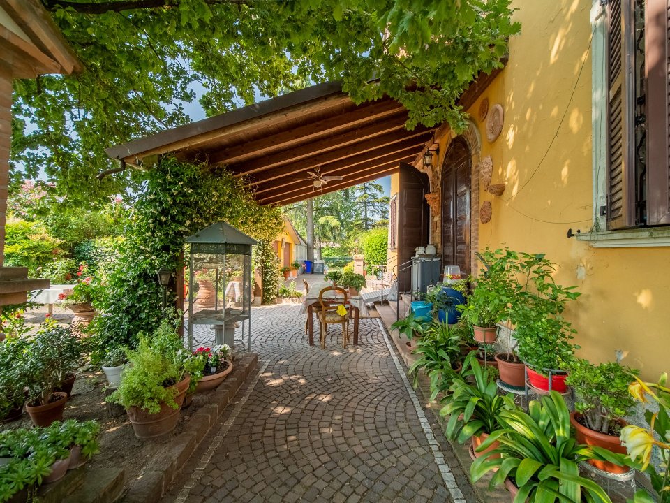 For sale cottage in quiet zone Quattro Castella Emilia-Romagna foto 7
