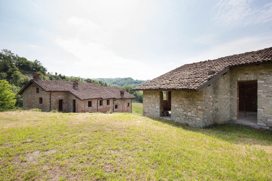 For sale cottage in  Morbello Piemonte foto 4