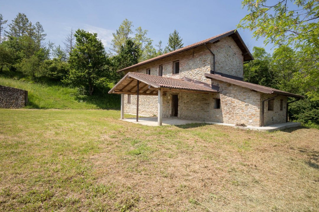 For sale cottage in  Morbello Piemonte foto 10