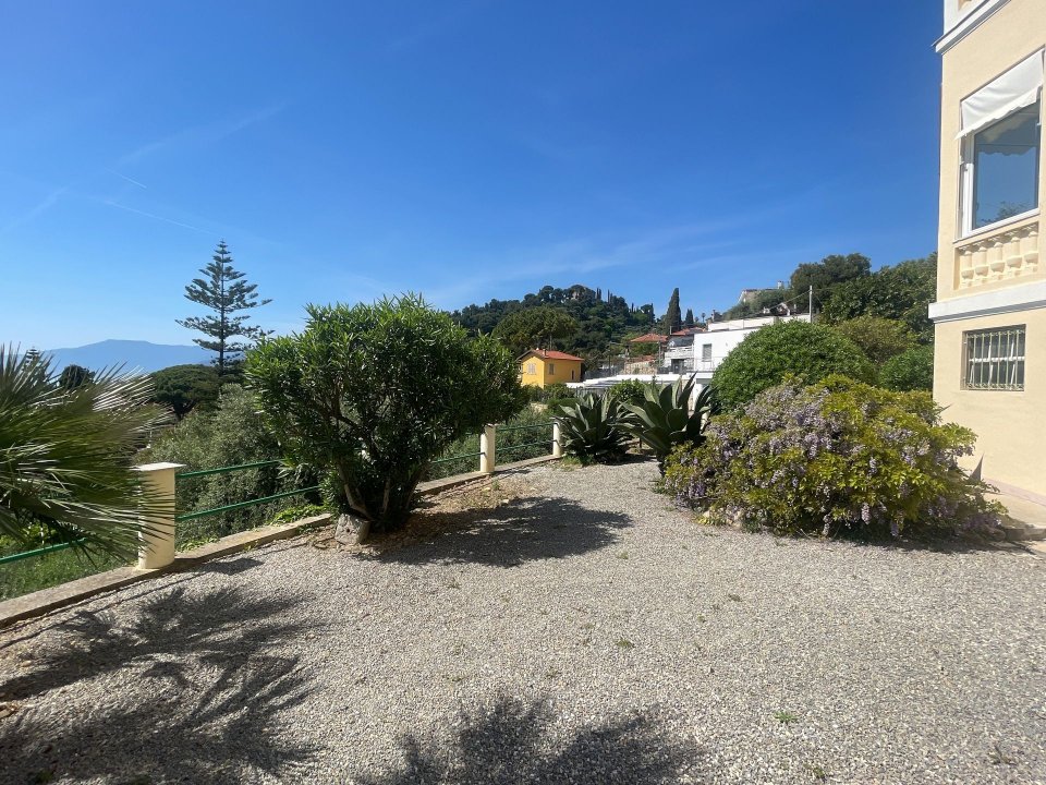 A vendre villa in zone tranquille Bordighera Liguria foto 23