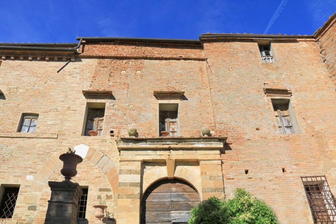 A vendre château in zone tranquille Montalcino Toscana foto 15