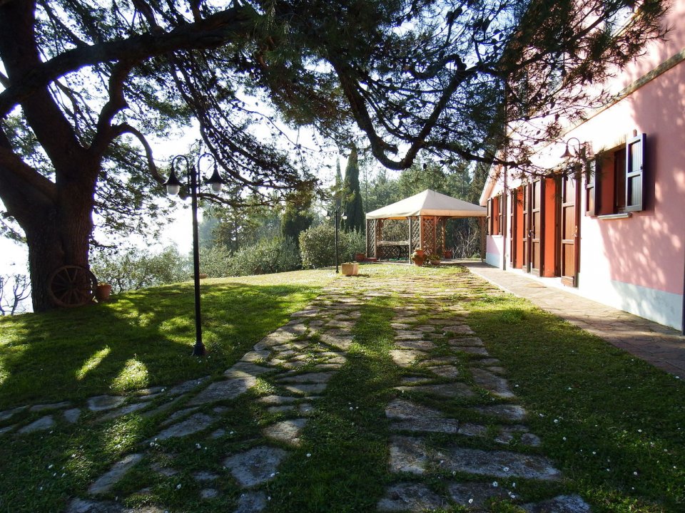 For sale cottage in quiet zone Senigallia Marche foto 10