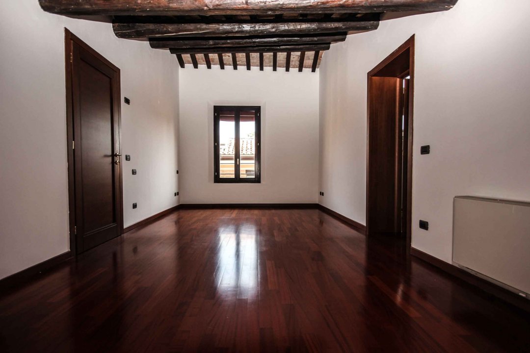 For sale apartment in city Ferrara Emilia-Romagna foto 7