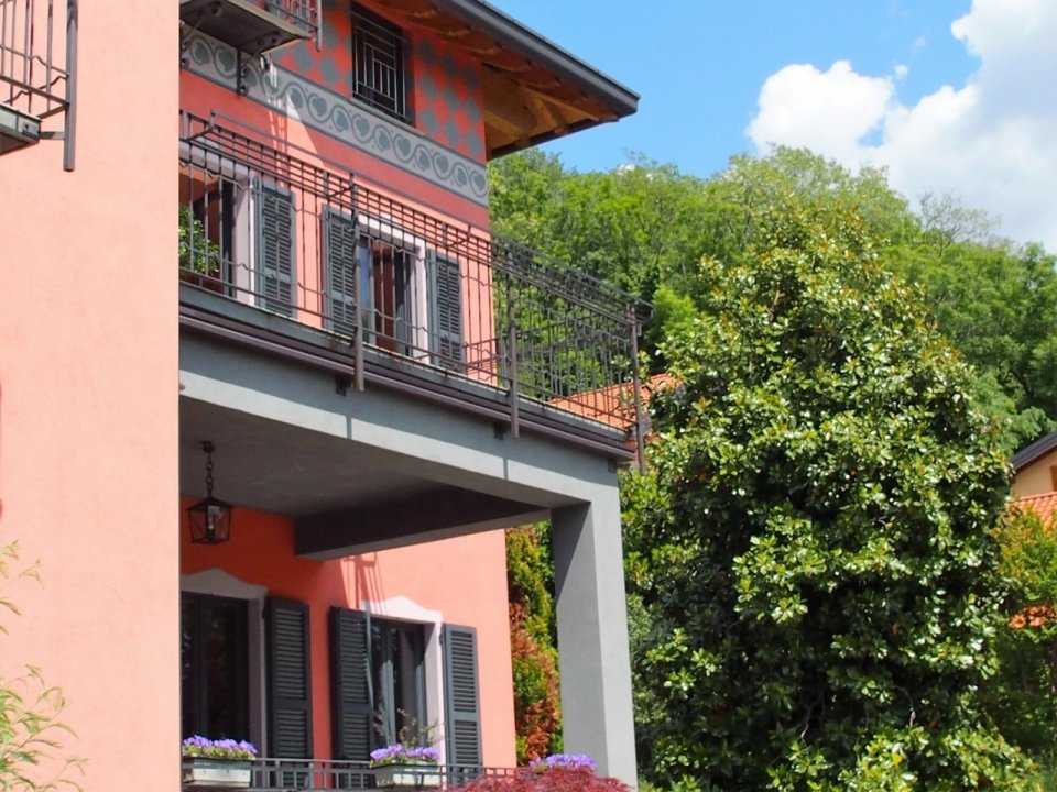 A vendre villa in zone tranquille Como Lombardia foto 14