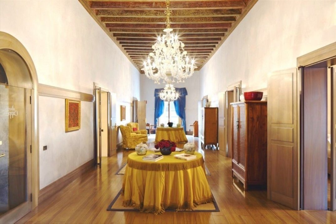Se vende palacio in ciudad Ravenna Emilia-Romagna foto 10