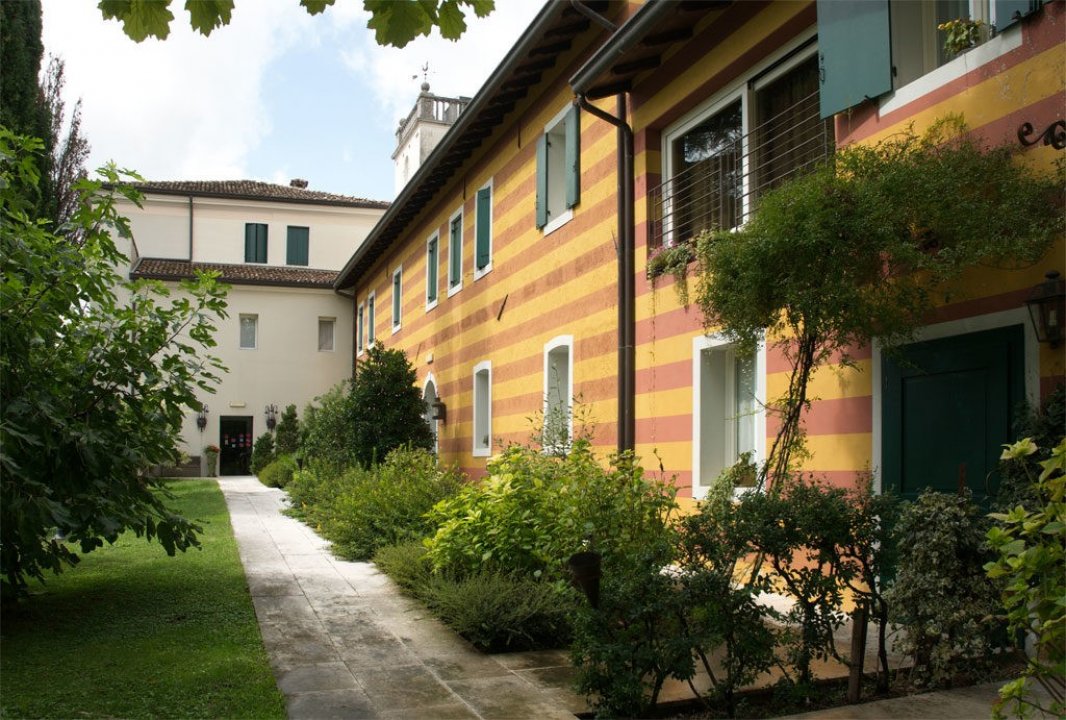 A vendre villa in zone tranquille Pordenone Friuli-Venezia Giulia foto 2