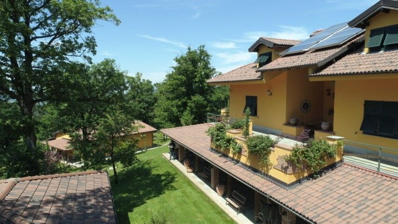 A vendre villa in zone tranquille Ovada Piemonte foto 10