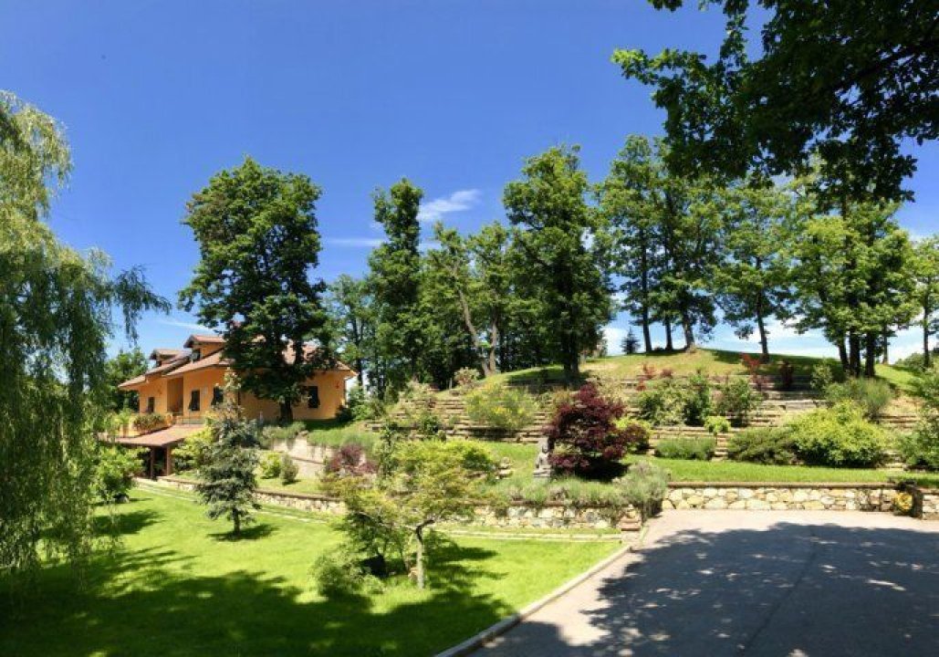 Se vende villa in zona tranquila Ovada Piemonte foto 35