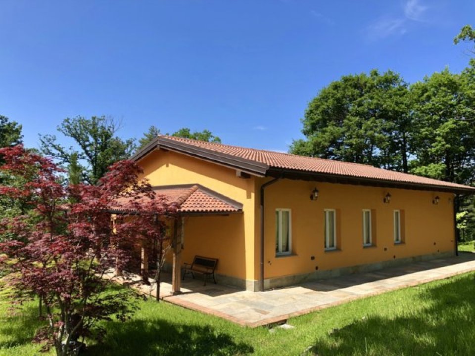 Se vende villa in zona tranquila Ovada Piemonte foto 28