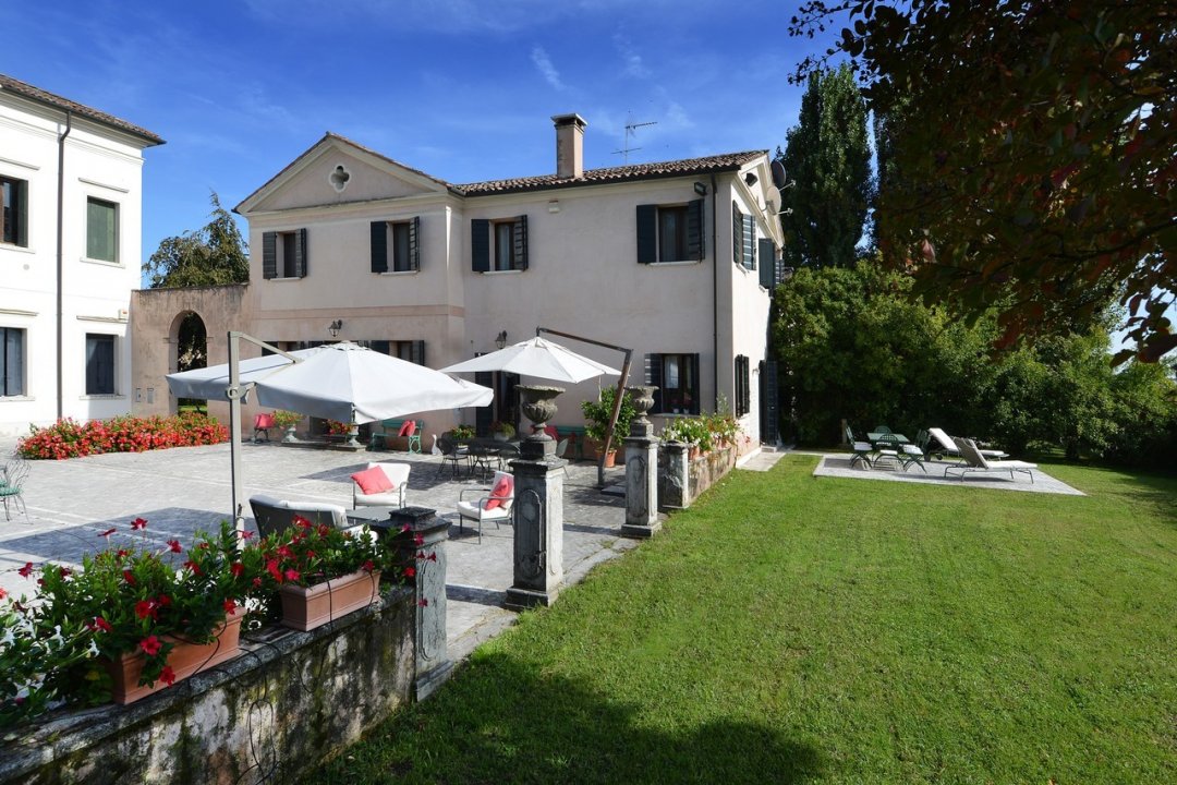 A vendre villa in zone tranquille Villorba Veneto foto 2