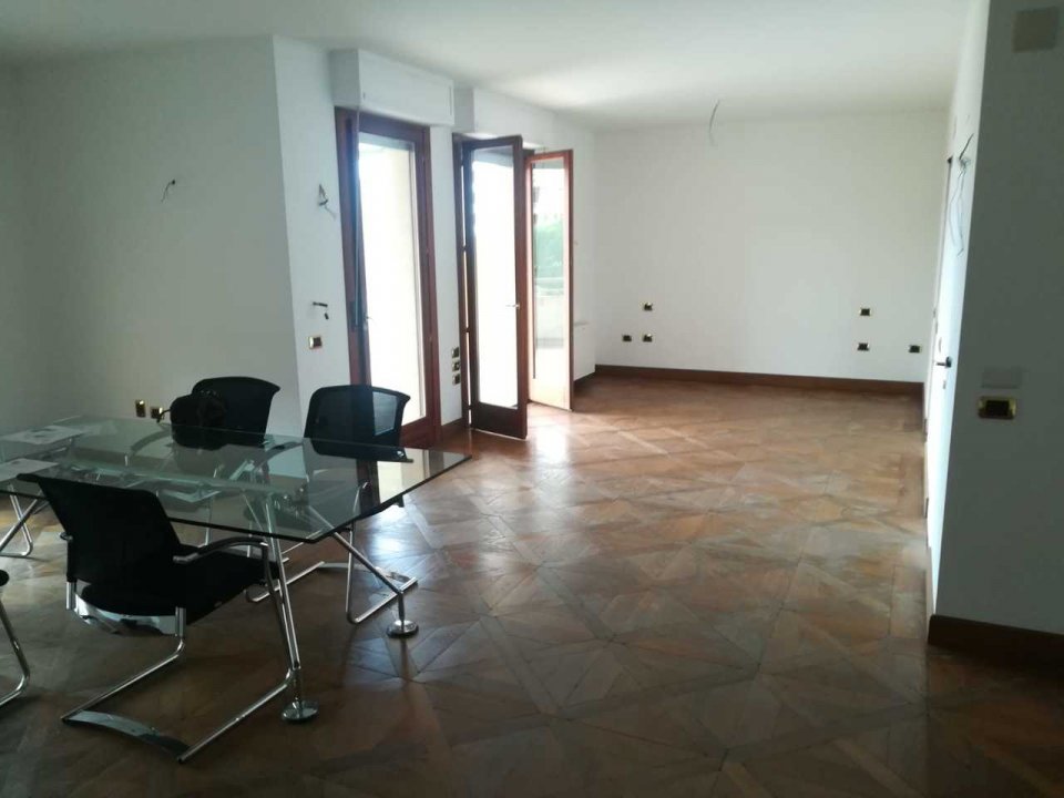 For sale apartment in city Cagliari Sardegna foto 8