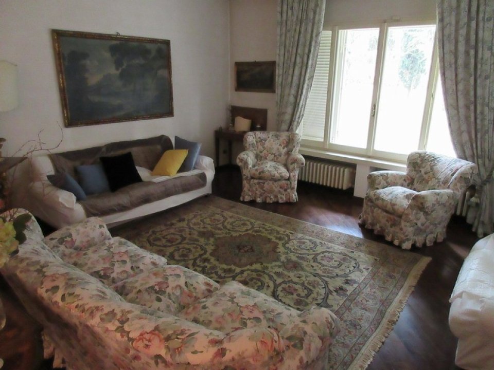 A vendre villa in zone tranquille Rimini Emilia-Romagna foto 3