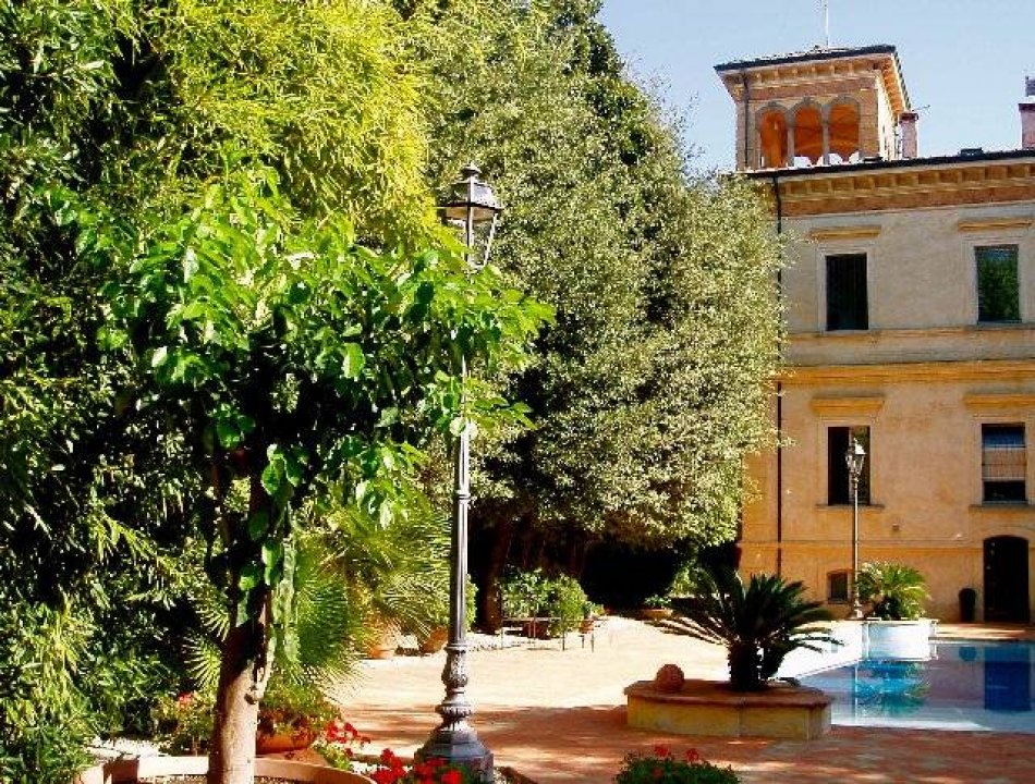 A vendre villa by the mer Rimini Emilia-Romagna foto 7