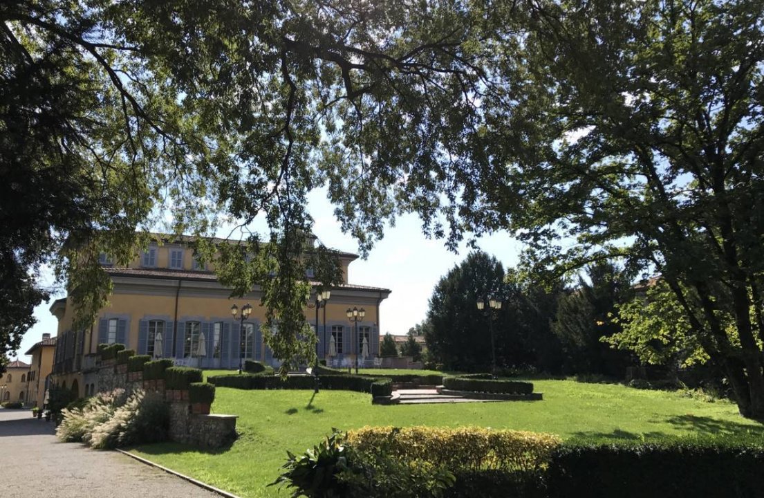 For sale villa in quiet zone Trezzo sull´Adda Lombardia foto 1