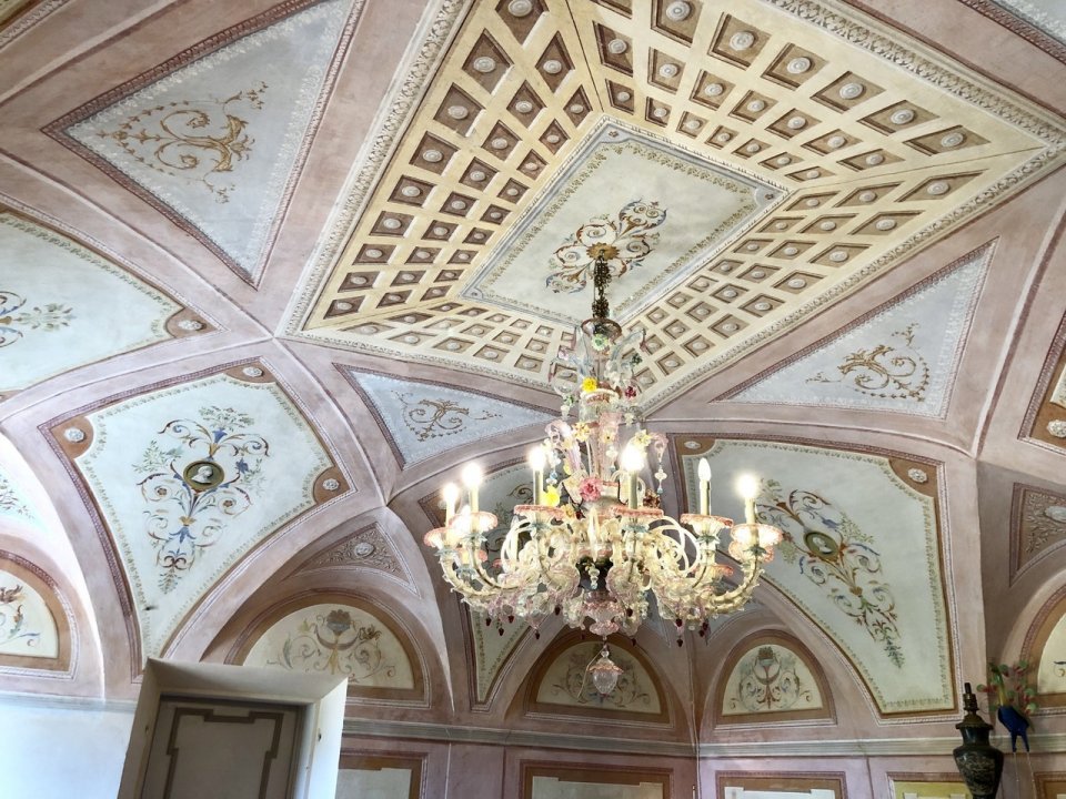 Se vende palacio in ciudad Reggiolo Emilia-Romagna foto 3
