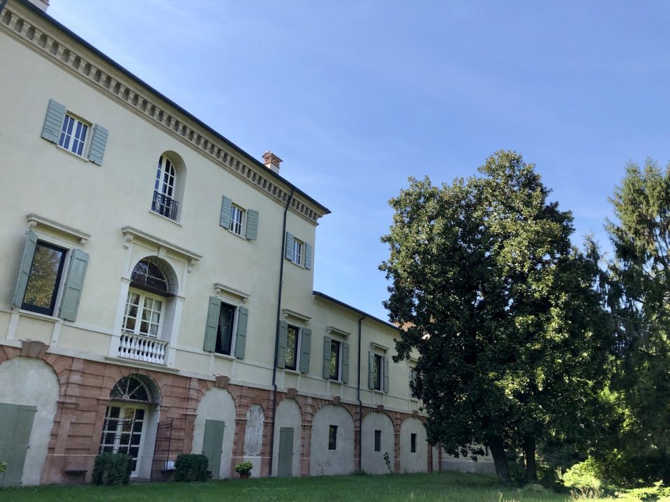 Se vende palacio in ciudad Reggiolo Emilia-Romagna foto 40