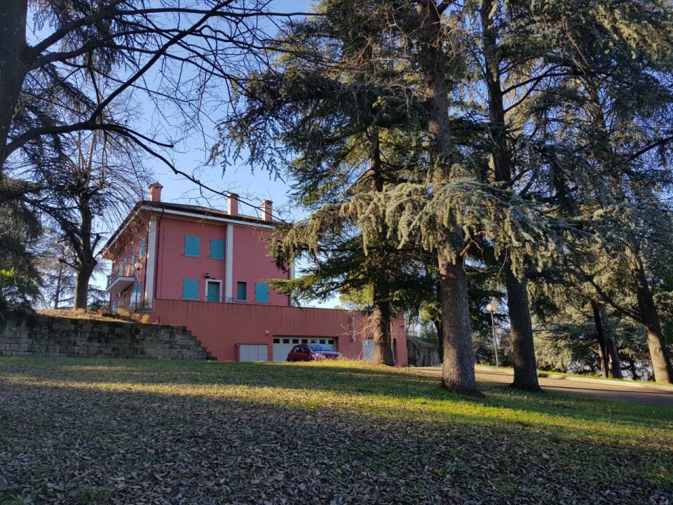 Se vende villa in zona tranquila Bologna Emilia-Romagna foto 15