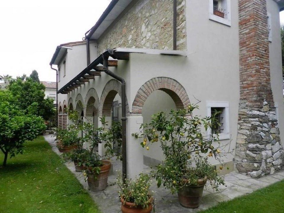 For sale cottage by the sea Pietrasanta Toscana foto 10