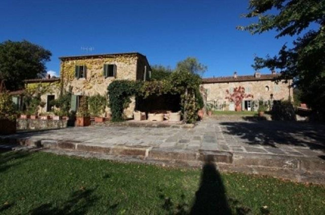 For sale cottage in quiet zone Arezzo Toscana foto 1