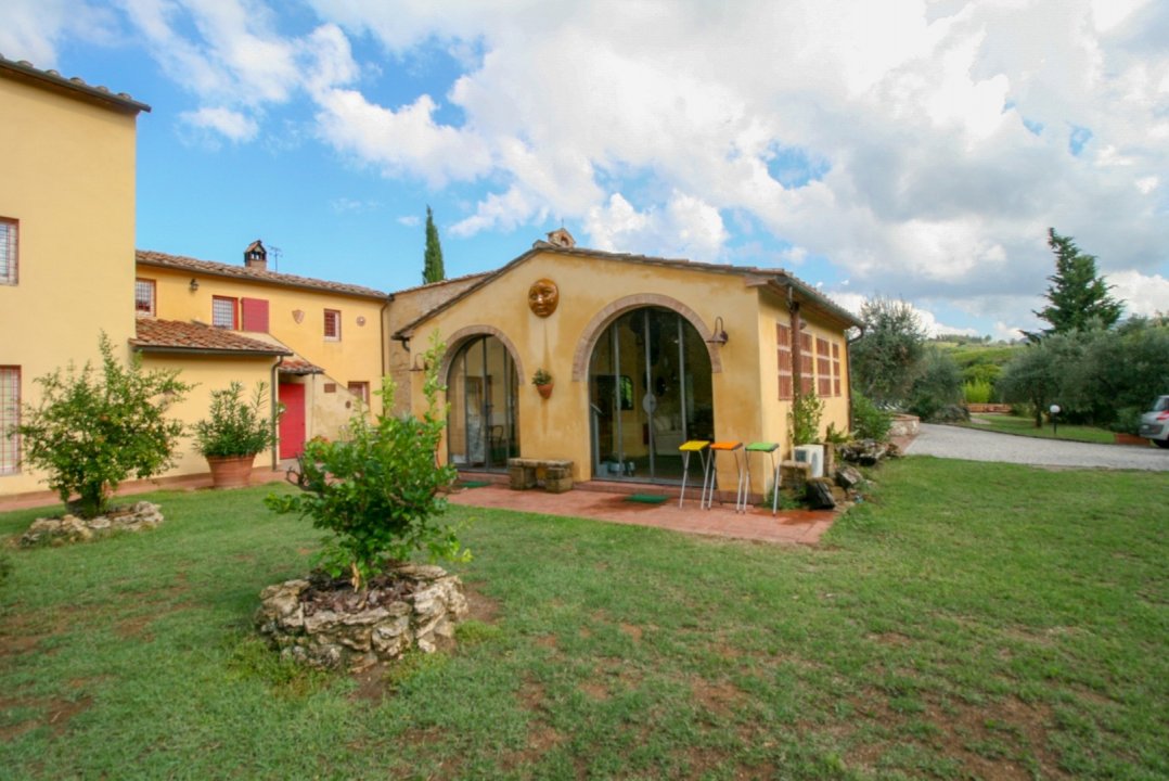 A vendre villa in zone tranquille Casciana Terme Toscana foto 12
