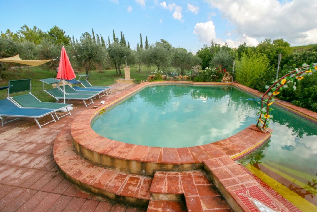A vendre villa in zone tranquille Casciana Terme Toscana foto 19