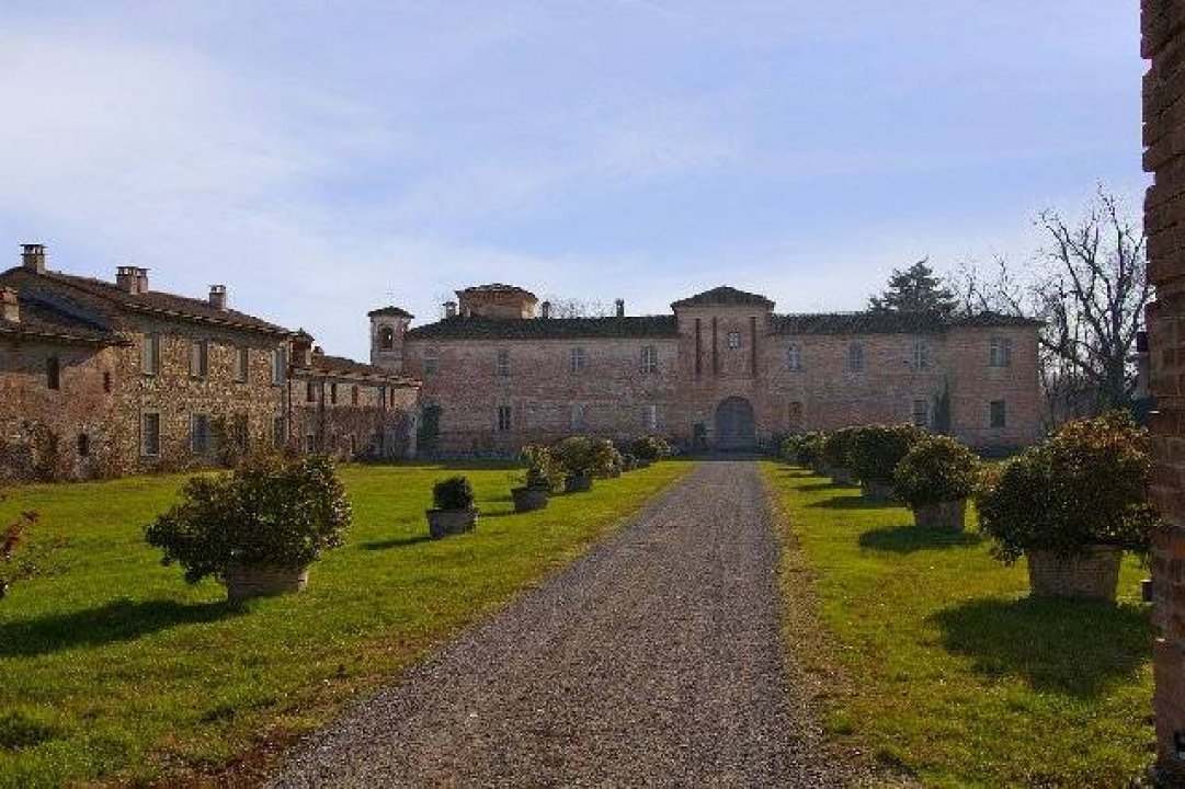 A vendre château in zone tranquille Agazzano Emilia-Romagna foto 9