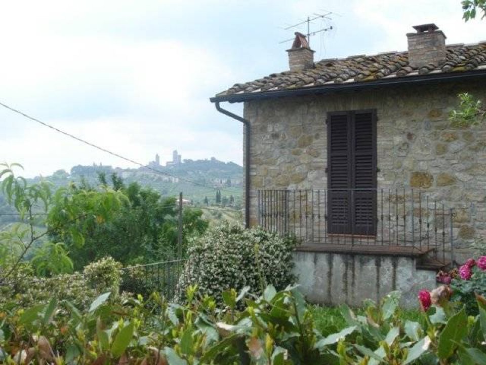A vendre casale in zone tranquille Siena Toscana foto 4