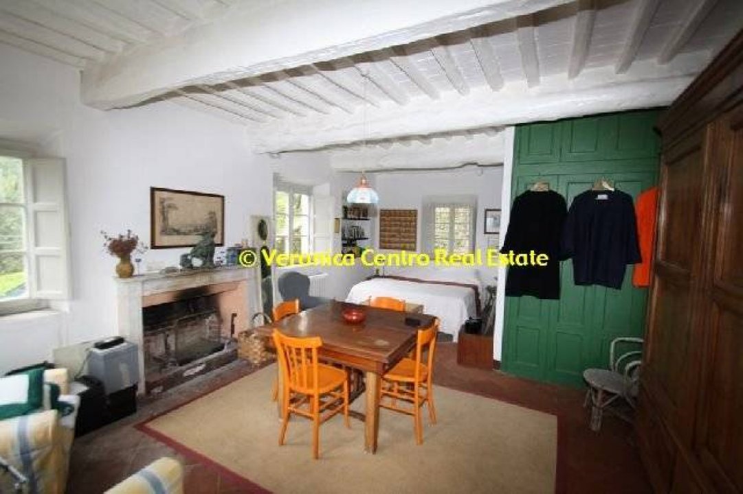 For sale cottage in city Lucca Toscana foto 2