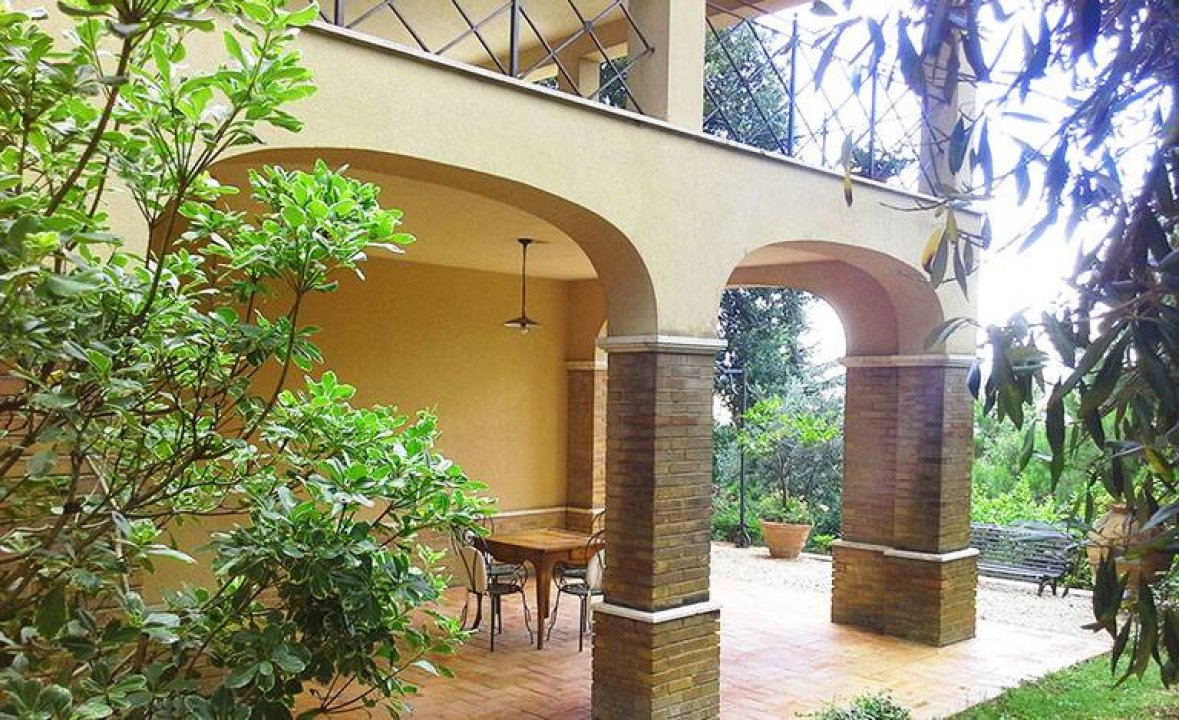 For sale villa in quiet zone Recanati Marche foto 4