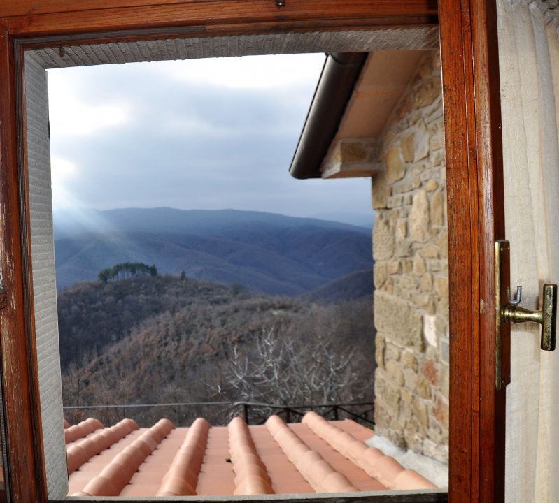 For sale cottage in mountain Arezzo Toscana foto 2