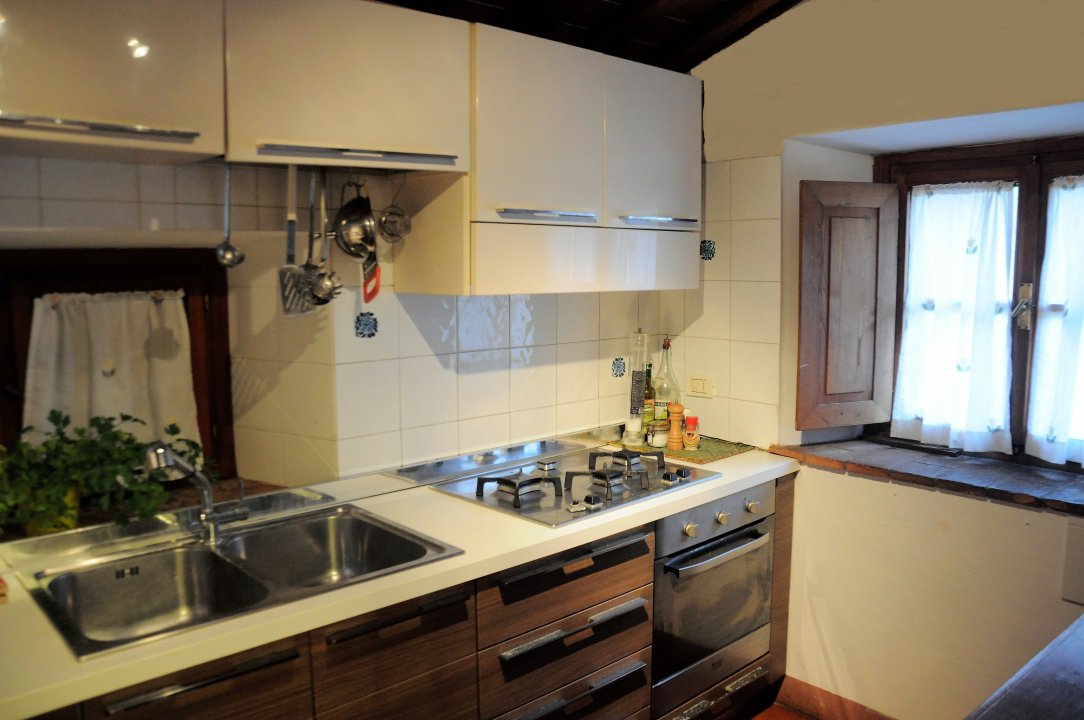 For sale cottage in mountain Arezzo Toscana foto 5