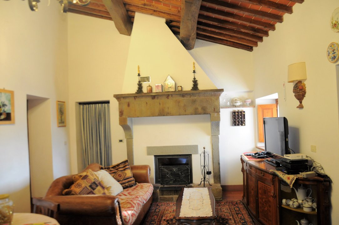 For sale cottage in mountain Arezzo Toscana foto 7
