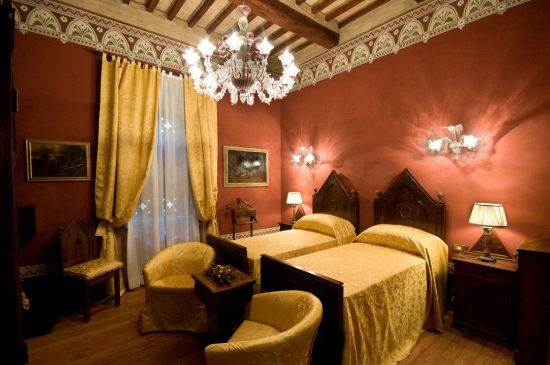 A vendre château in zone tranquille Deruta Umbria foto 22