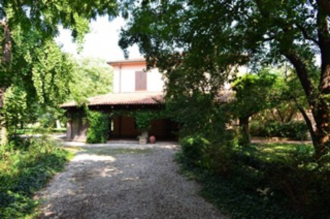 For sale cottage in quiet zone Ravenna Emilia-Romagna foto 1