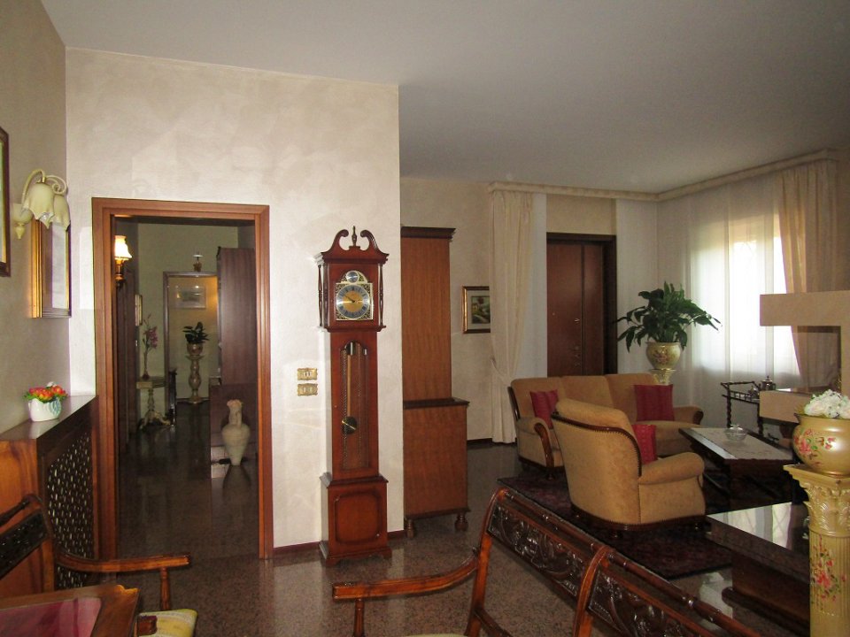 For sale villa in quiet zone Verolavecchia Lombardia foto 6
