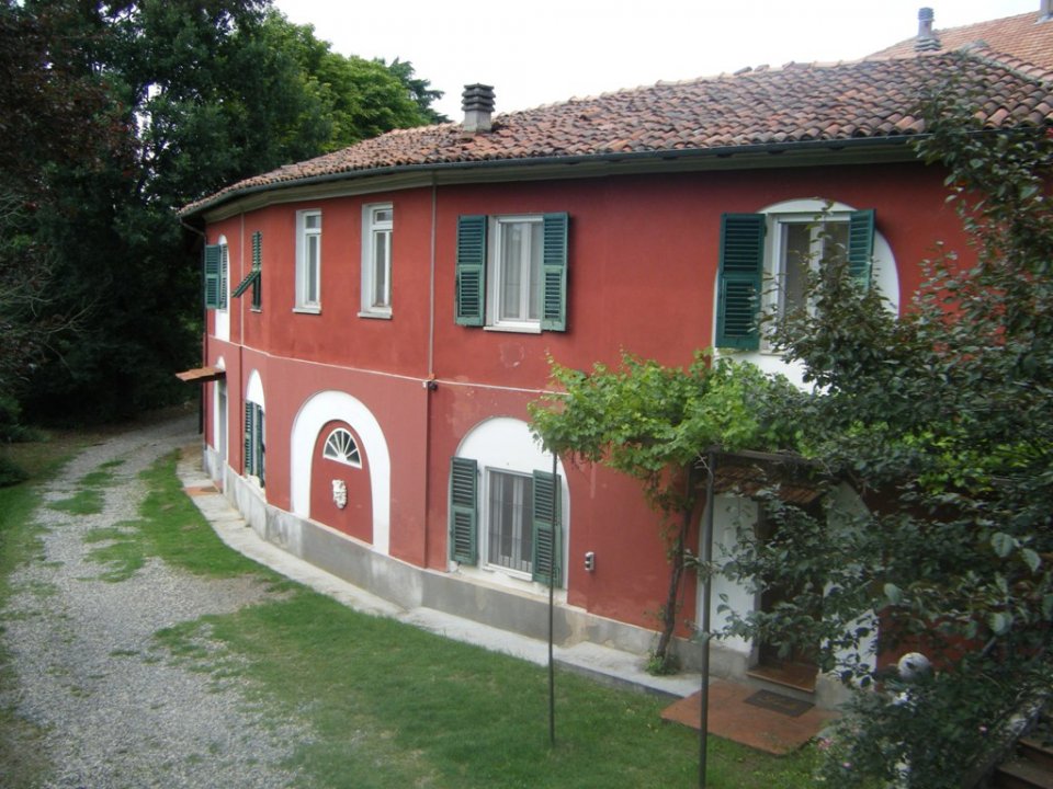 For sale villa in quiet zone Novi Ligure Piemonte foto 17