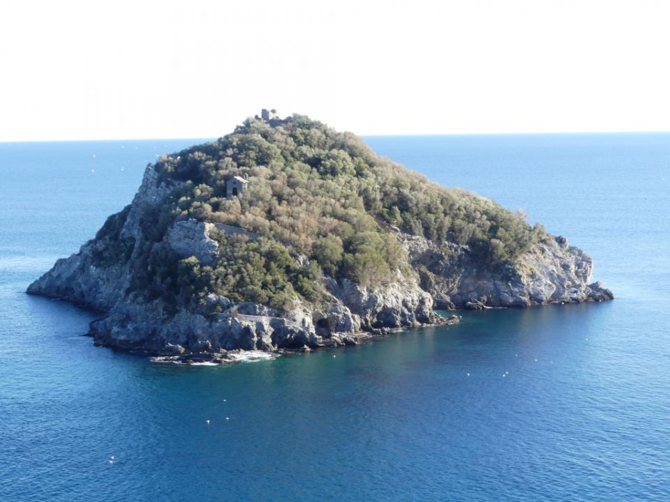 Se vende villa by the mar Bergeggi Liguria foto 1